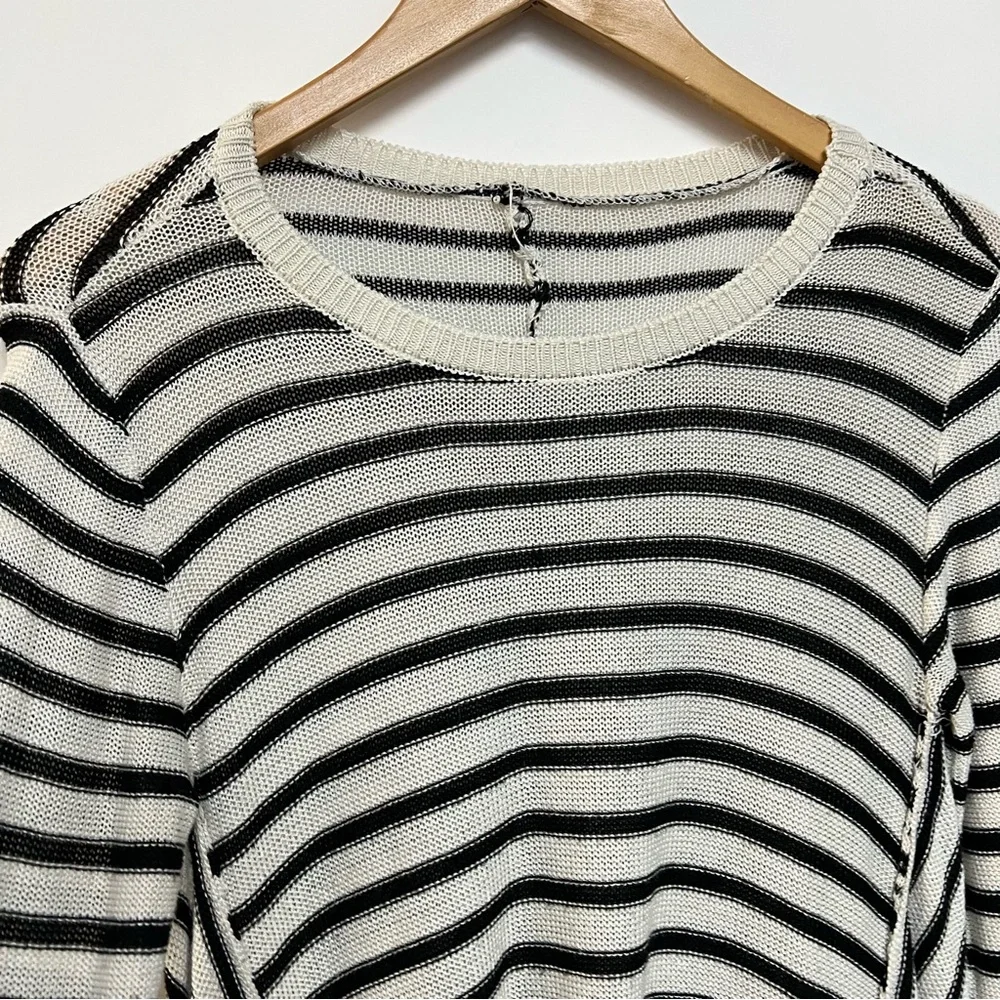 Boutique Cotton Black White Striped Sweater Shark Bite Hem Lagenlook Boho Medium - Picture 3 of 8